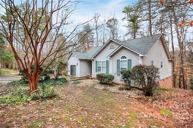 Building Photo - 126 Patrose Ln