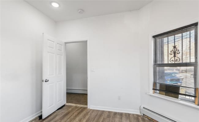 Building Photo - 27 Winans Ave