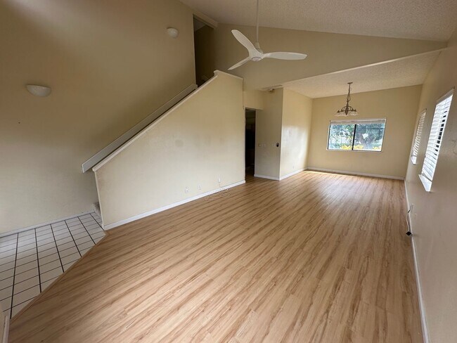 Building Photo - Cozy 3 BD/ 2.5 BA Home in Makakilo!