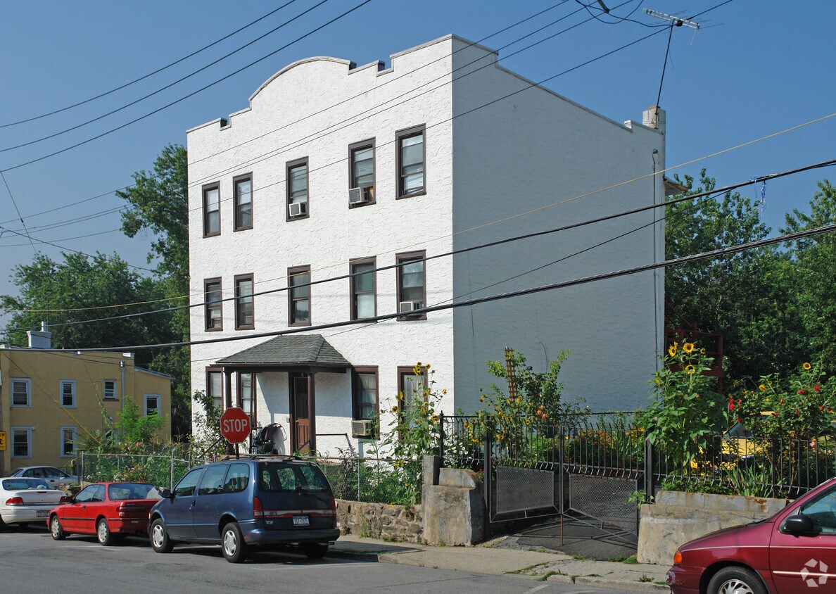 Foto principal - 70 Clinton St