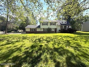 Building Photo - 434 Plainfield Rd