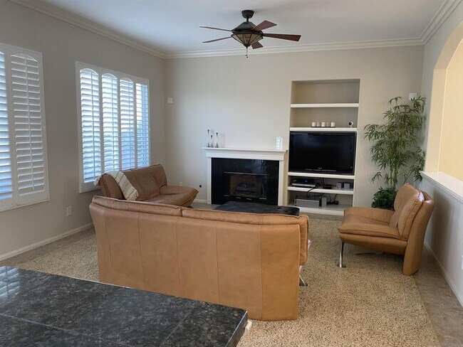 Foto del edificio - 10992 Cloverhurst Way