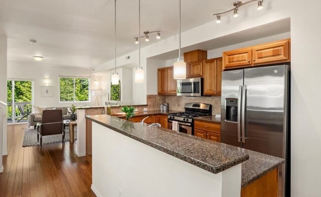 Foto del edificio - 1059 156th Ave NE