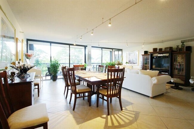 Foto del edificio - 2480 Presidential Way