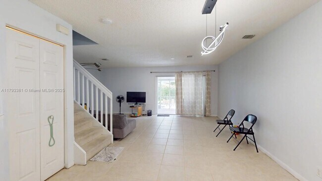 Foto del edificio - 4714 SW 13th Ct
