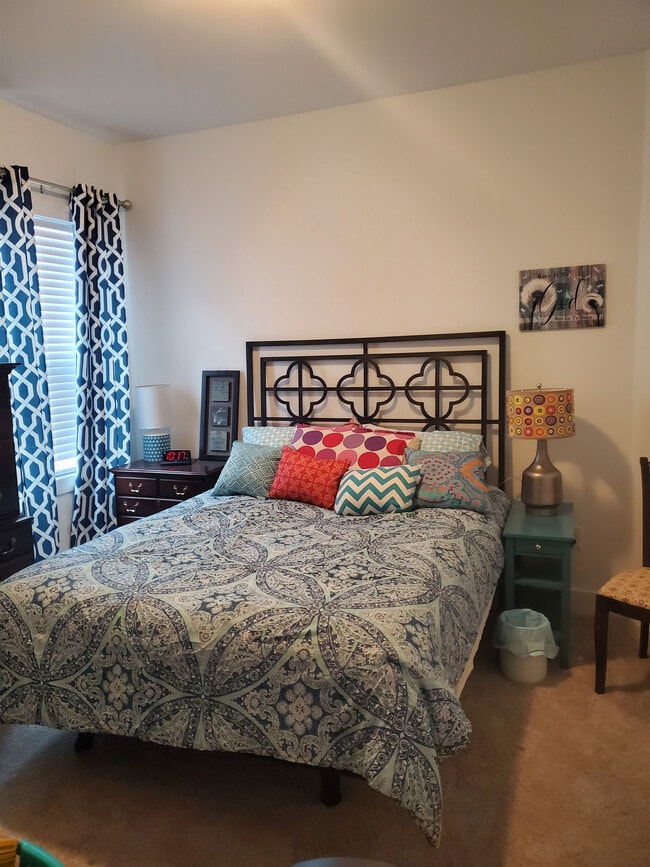 Building Photo - 1038 Grey Flint Pl