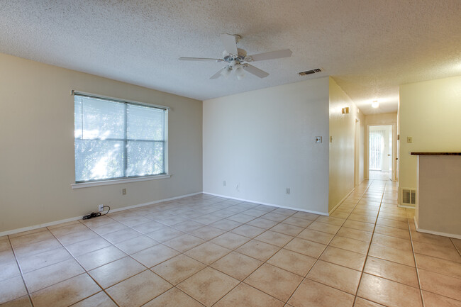 Building Photo - 4823 Fletcher Ave