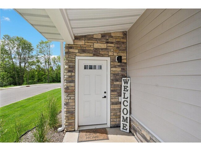 Foto del edificio - 4750 Ironwood Cir