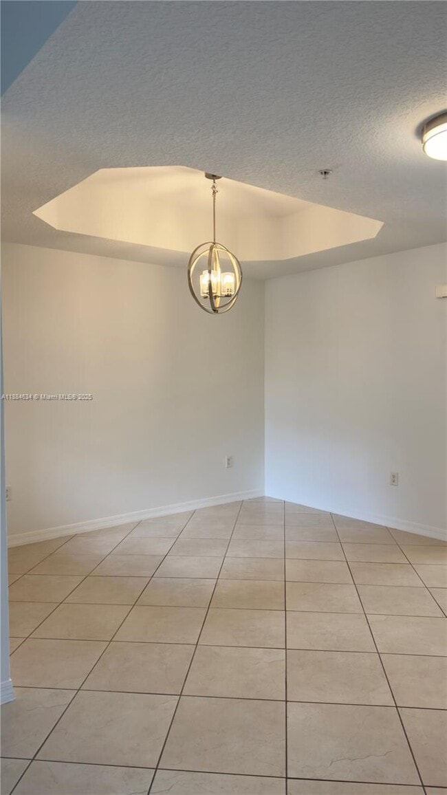 Foto del edificio - 924 SW 143rd Terrace