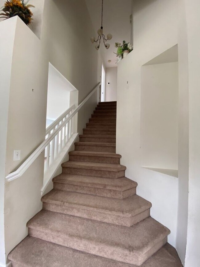 Building Photo - Welcome Home!