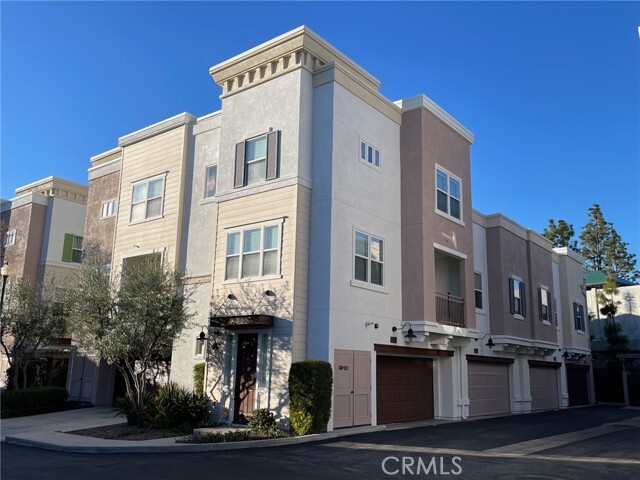 175 E Commercial St, San Dimas, CA 91773 - Condo for Rent in San Dimas ...