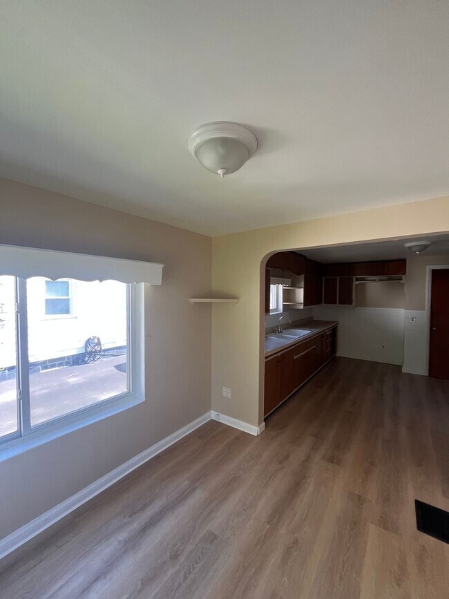 Foto del edificio - Comfortable 2-Bedroom Single-Family Home with Washer/Dryer Hookups
