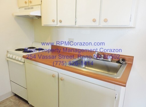 Foto del edificio - Upstairs Studio - $775 MOVES YOU IN!