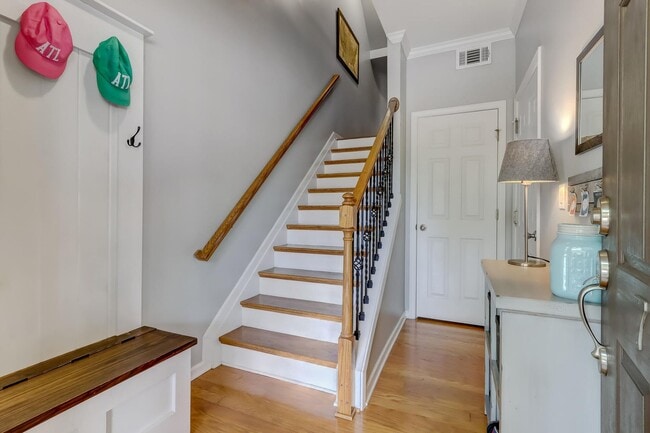 Foto del edificio - 3 bdrm, 3.5 bath Townhome on the Beltline in Grant Park!