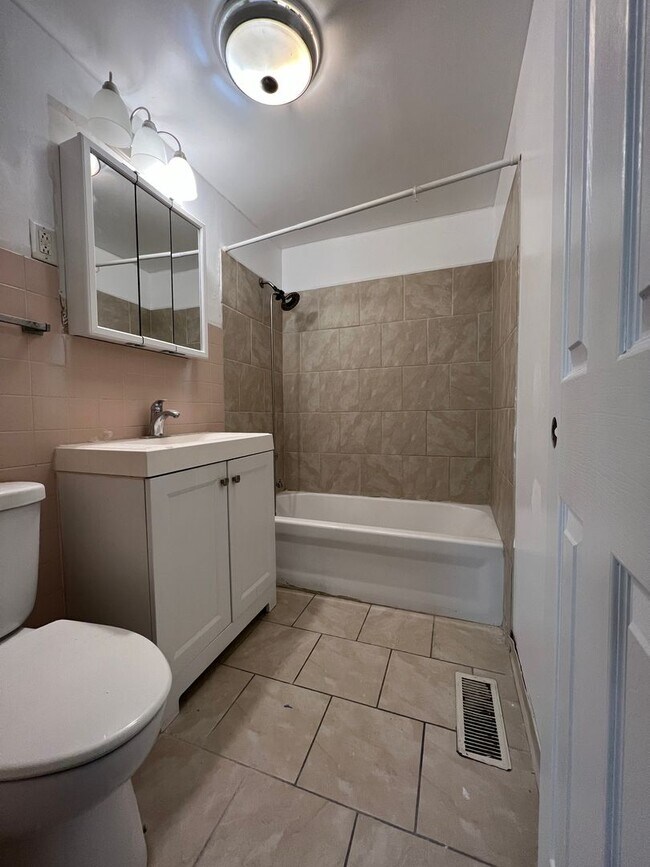 Building Photo - 3629 Maxey Ct