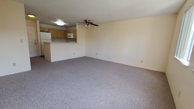 Building Photo - 3520 Lebon Dr