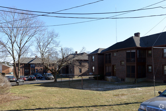 Building Photo - Weston Court Apartments