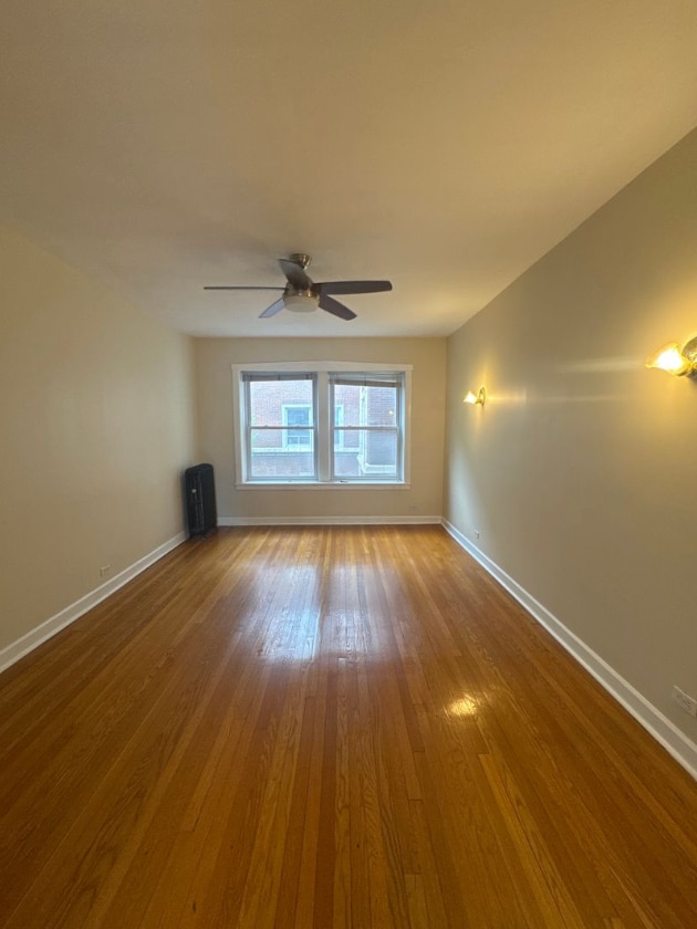 Building Photo - 4408 N Winchester Ave