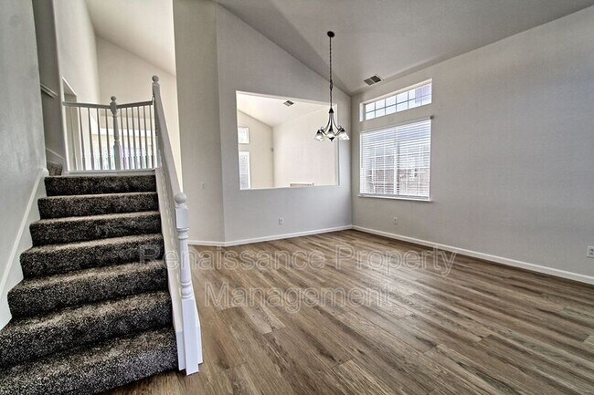 Building Photo - 2912 Campbell Ln