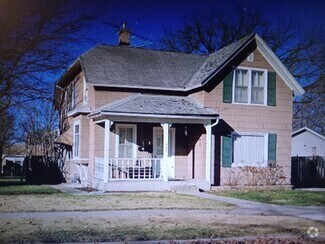 Building Photo - 205 S Locust Ave