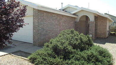 Building Photo - 12340 Bill Mitchell Dr