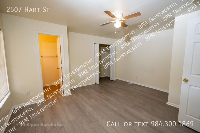 Photo - 2507 Hart St- House