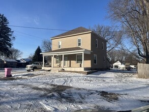 Building Photo - 216 E Webster St