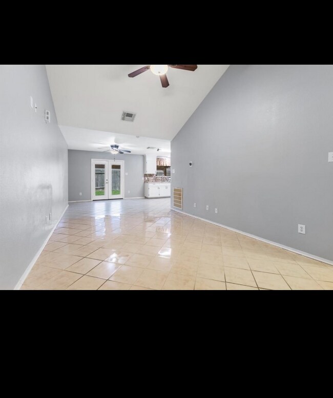 Building Photo - 504 Pine Cluster Ct