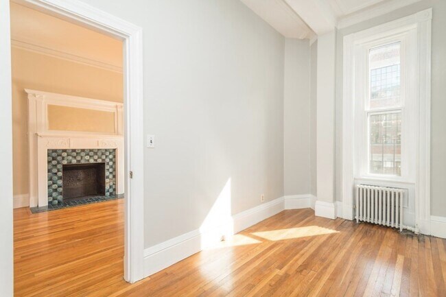 Foto del edificio - 343 Commonwealth Ave