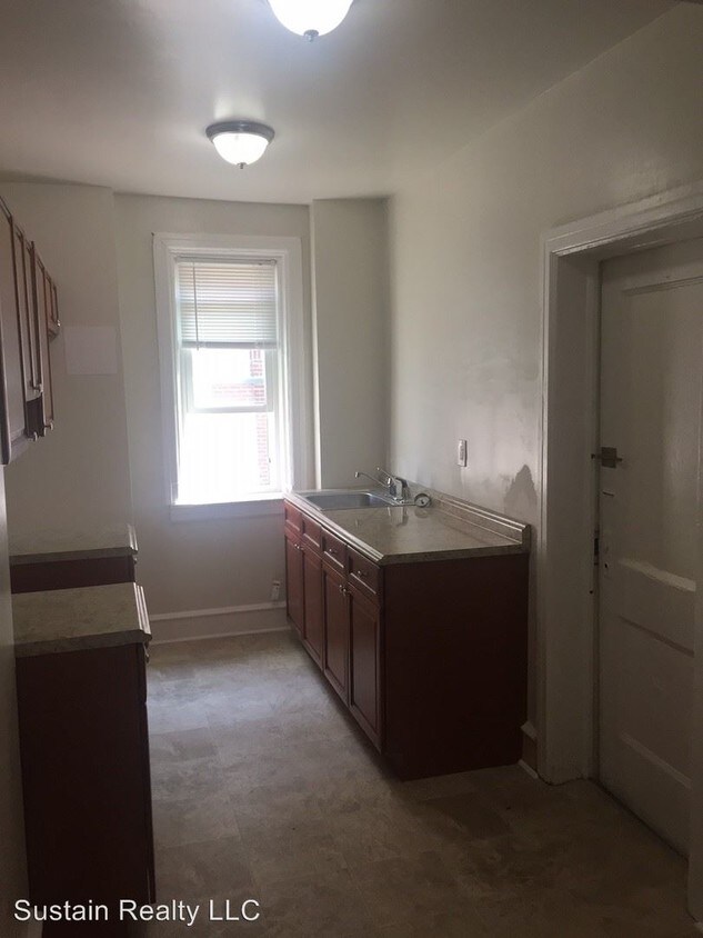 Foto del edificio - 1511 Elmwood Ave