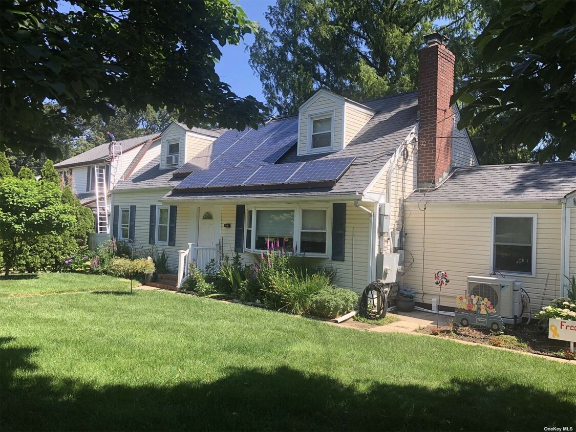 Primary Photo - 238 Laurel Rd