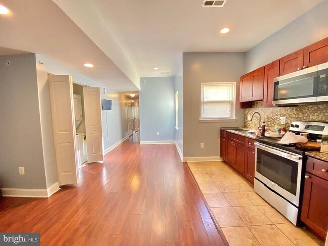 Foto del edificio - 1419 N 17th St