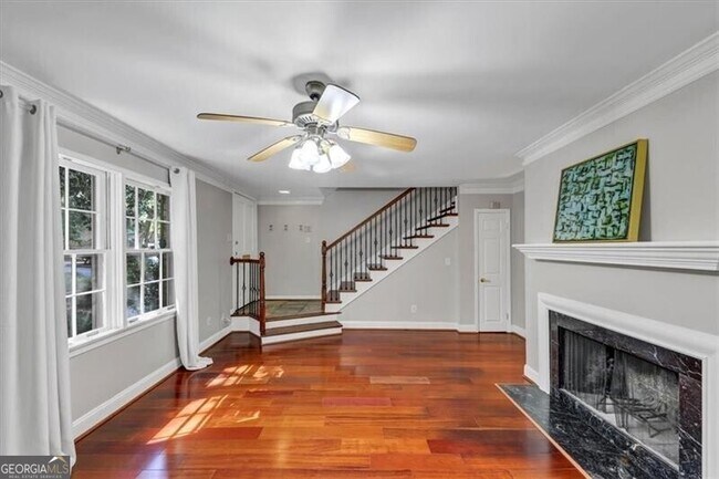 Building Photo - 121 Elysian Way NW