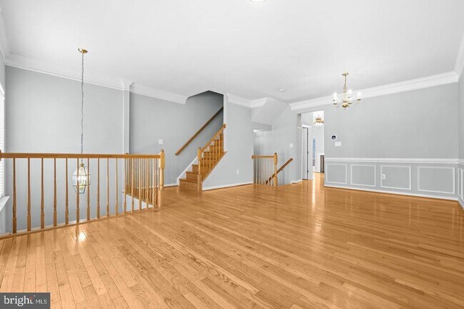 Building Photo - 6687 Roderick Loop