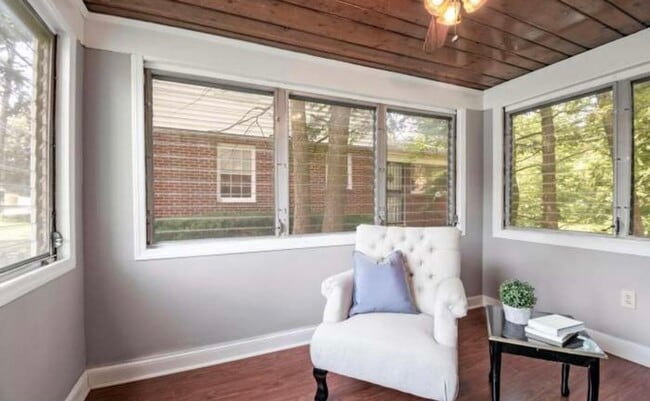 Foto del edificio - 6916 New Hampshire Ave