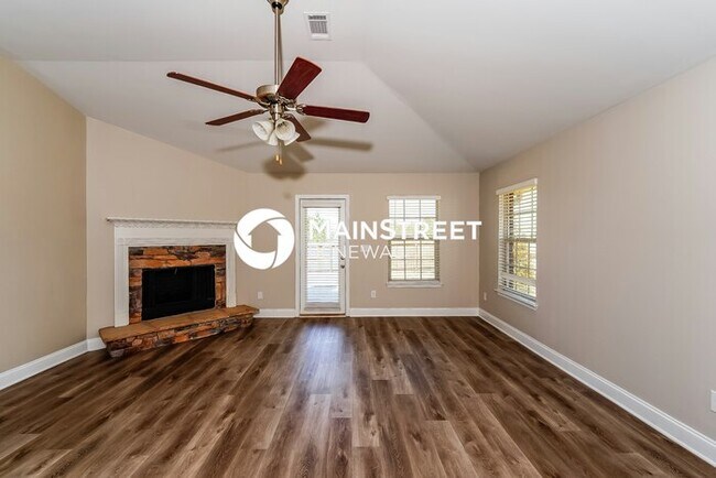 Foto del edificio - 3 Bedroom Pet-Friendly Home in Odenville, ...