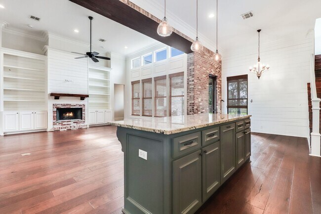 Building Photo - Gorgeous Custom Built Home Available In Youngsville!