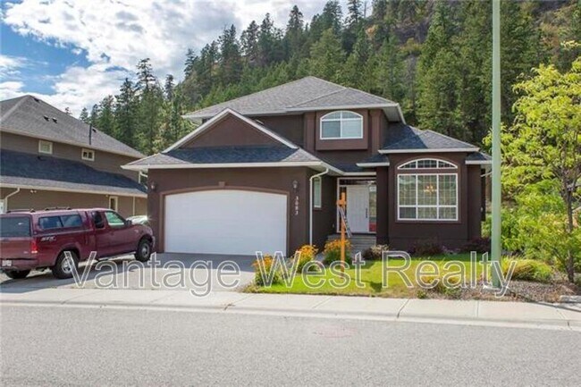 Photo du bâtiment - 3083 Lakeview Cove Rd