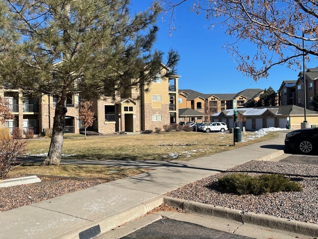 Building Photo - 2 bedroom 1 bath condo for rent in Parker ...