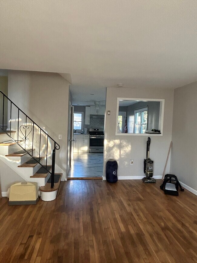 Foto del edificio - 24 Huron Ave