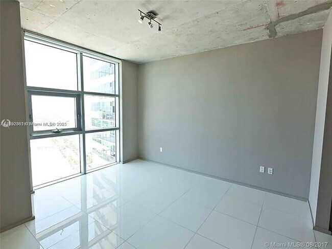 Foto del edificio - 3301 NE 1st Ave