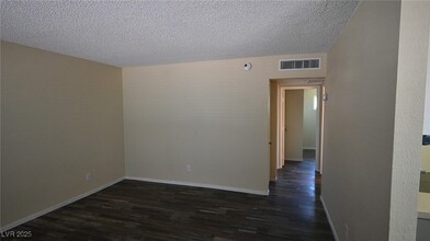 Building Photo - 2508 N McCarran St