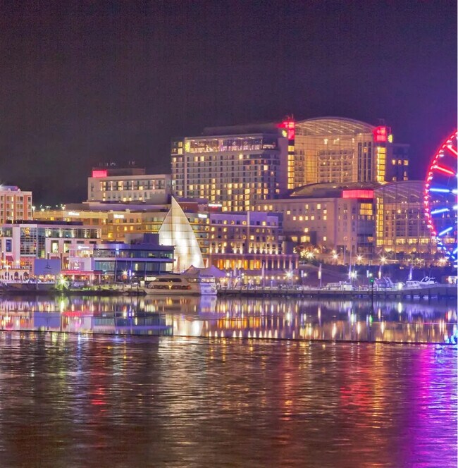 Foto del edificio - 9102 Vlg Spgs Dr