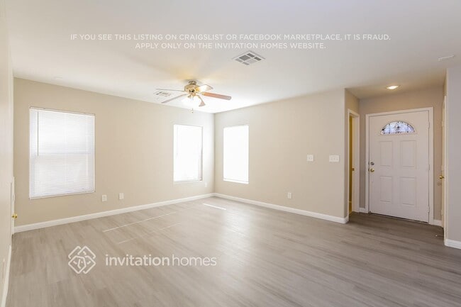 Building Photo - 4820 Golden Shimmer Ave