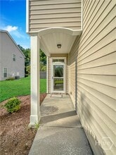 Building Photo - 278 Willow Point Cir