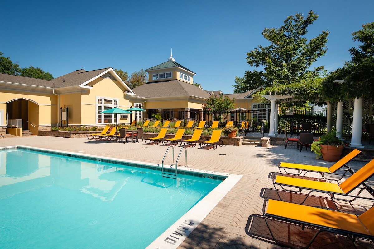 Broadlands Apartments Ashburn, VA