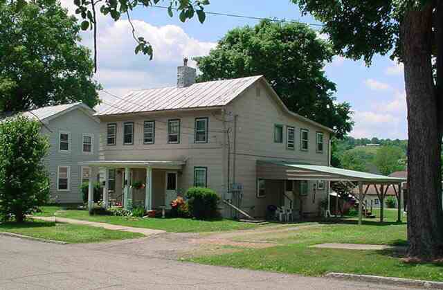 Primary Photo - 229 N Water St