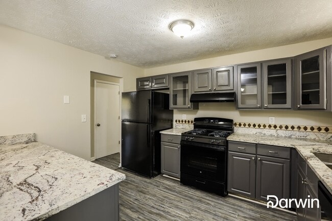 Building Photo - 3481 Riverchase Dr, Decatur, GA 30034