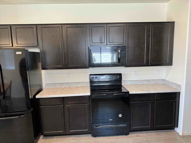 Building Photo - 17573 W Via De Luna Dr