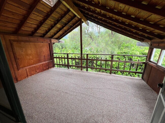 Foto del edificio - 207 Boardman Rd